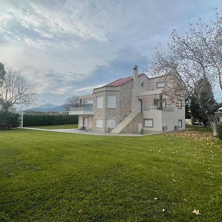 נפפקטוס Villa Marilena מראה חיצוני תמונה