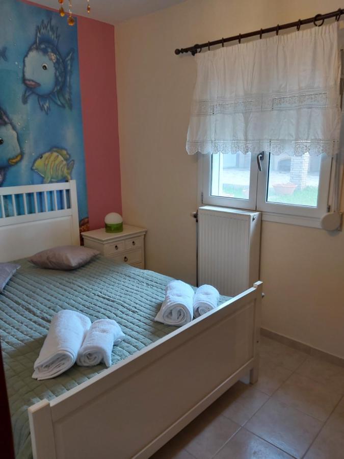 נפפקטוס Villa Marilena מראה חיצוני תמונה