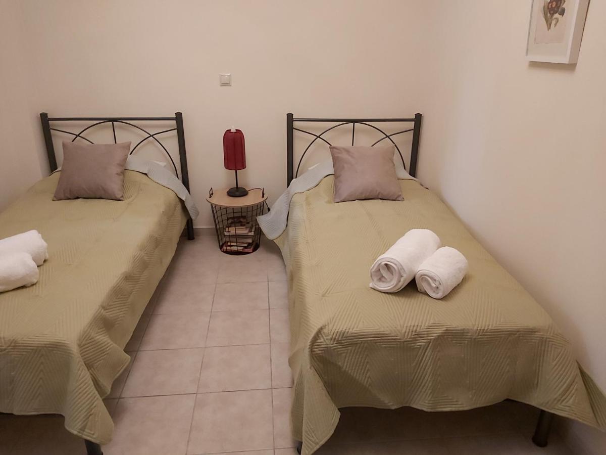 נפפקטוס Villa Marilena מראה חיצוני תמונה